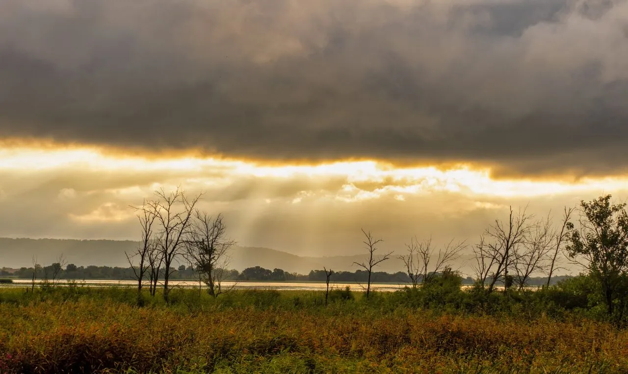 a imagem mostra a forma&ccedil;&atilde;o de um &aacute;reas de instabilidades